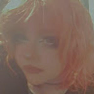 Meet your Posher, Rayne